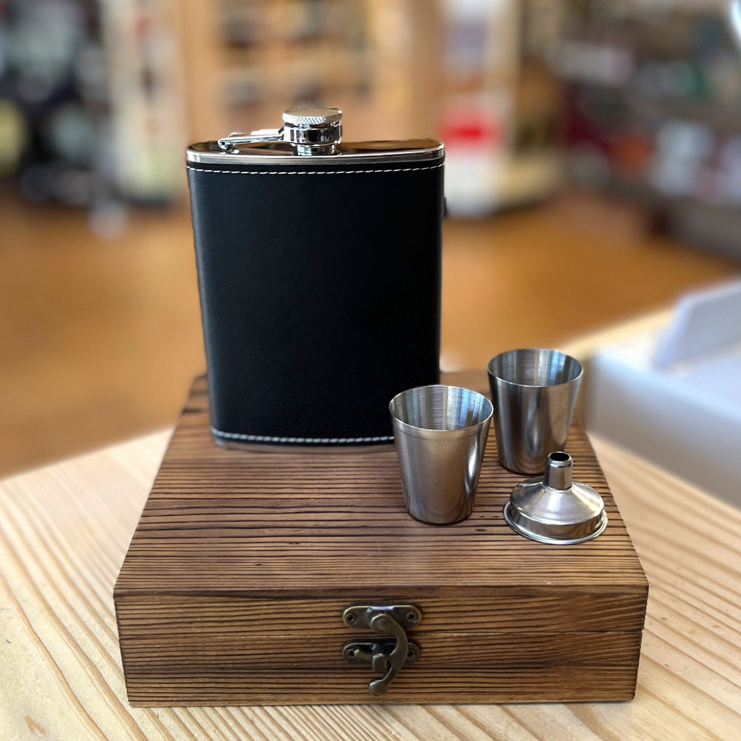 PU Leather Hip Flask Black - Pine Wood Box Gift Set